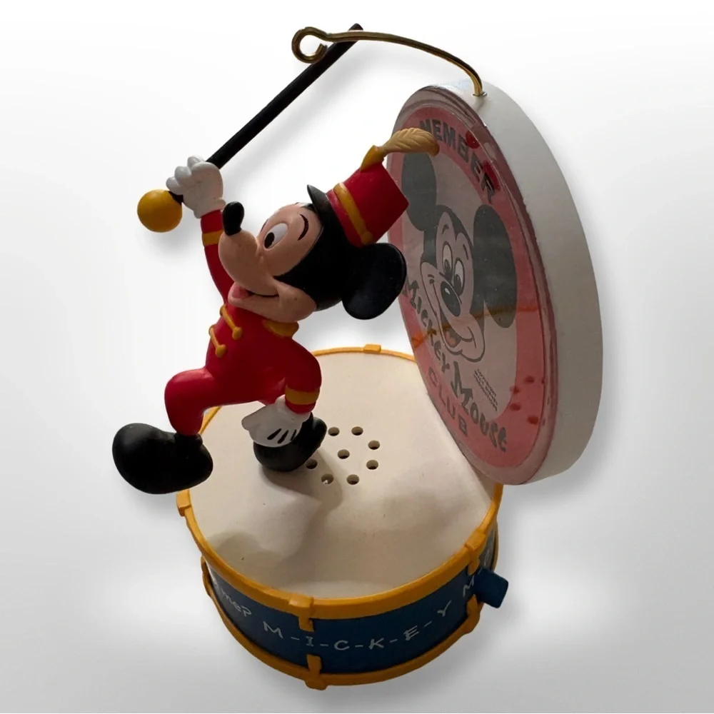 HALLMARK DISNEY 50 YEARS OF MUSIC & FUN - MARCHING MICKEY SOUND, MUSIC, & LIGHTS